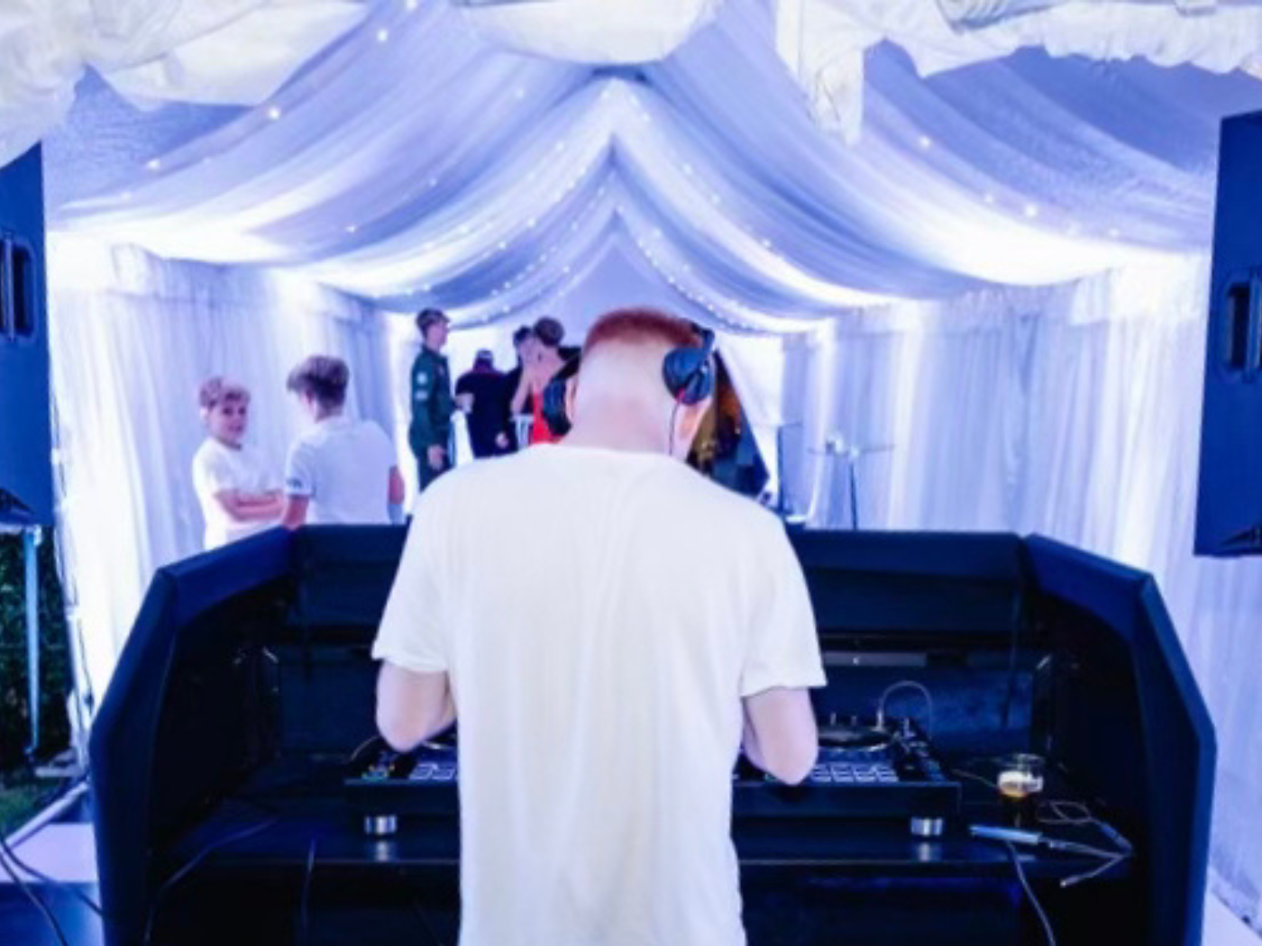 Wedding dancefloor, evening